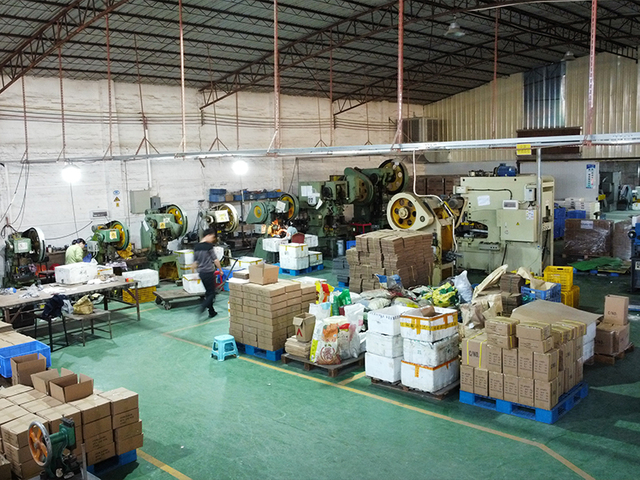 Оконная ручка